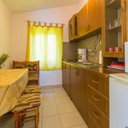 Apartment Apartments Adrasteja