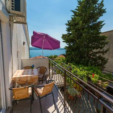 Apartments Adrasteja Dramalj