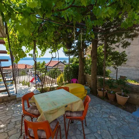 Apartment Apartments Adrasteja *